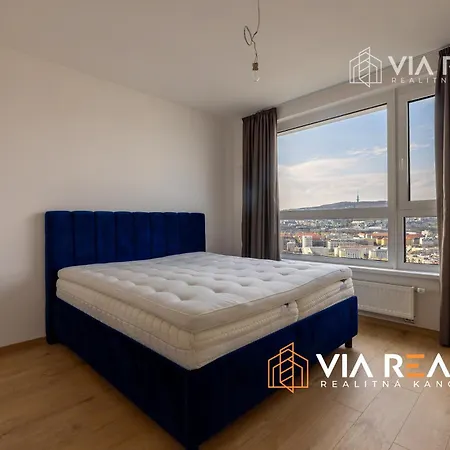 Apartment View Danubius *